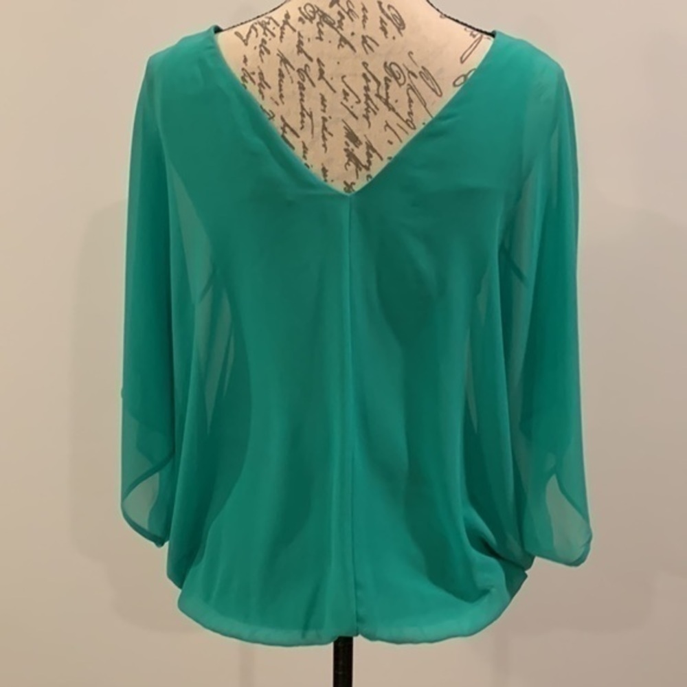 FREE with purchase! Express dolman blouson v-back top lined green S - Picture 3 of 10